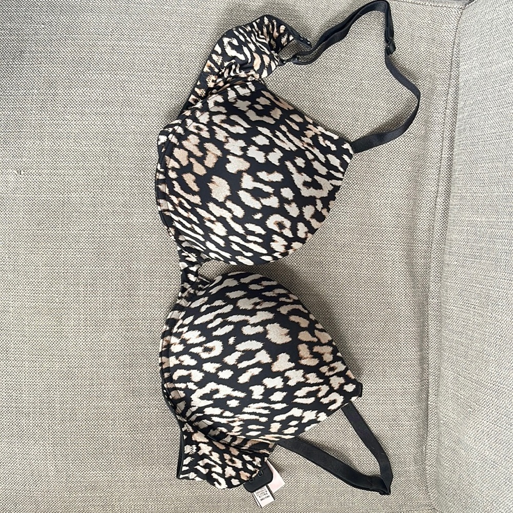Victoria’s Secret push up bra